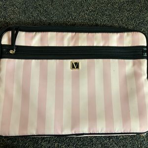 Victoria secret laptop sleeve